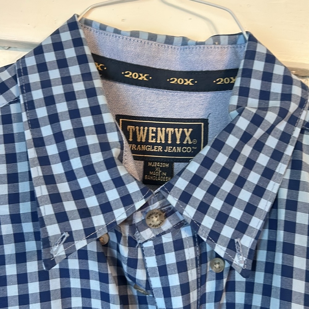 Wrangler Button Down Xl - image 3